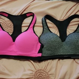 2 Victoria Secret sports bras 34c